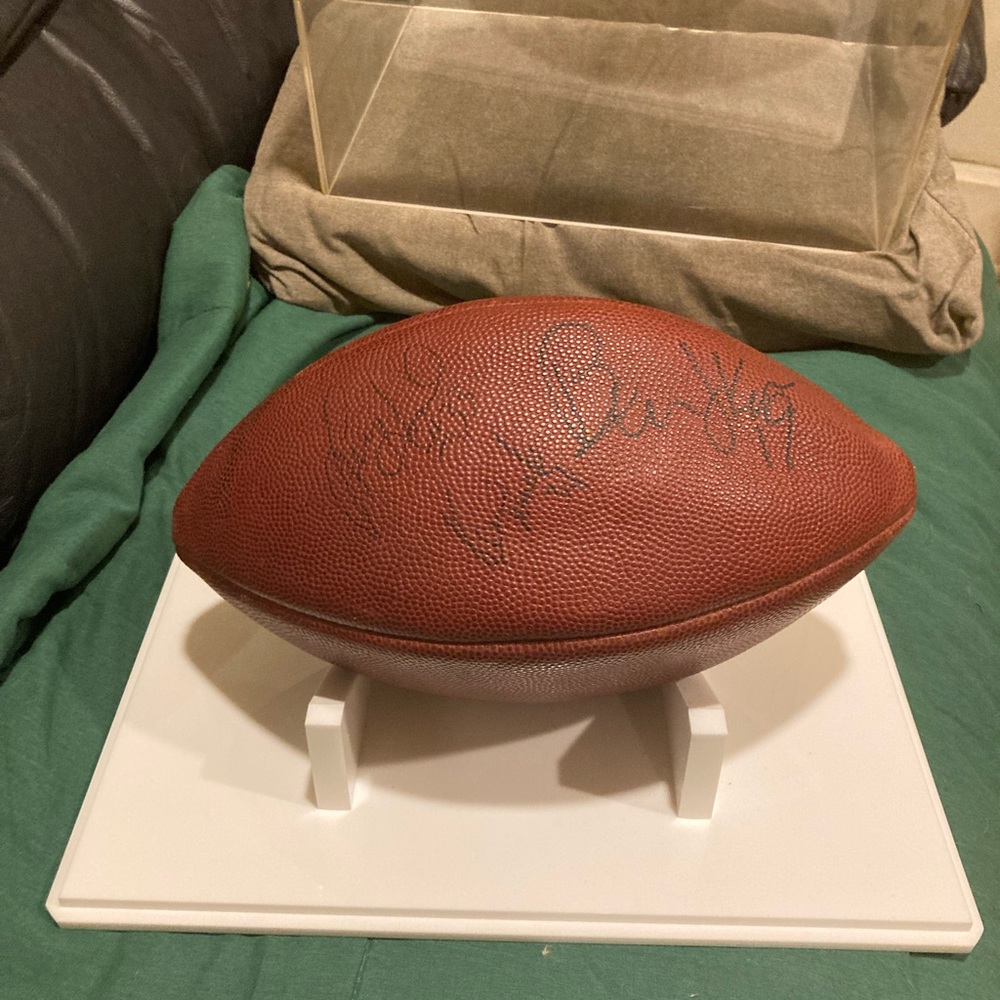 NFL Football - Picture 3 of 8